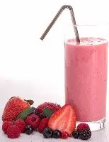 Batido de proteína con frutos rojos