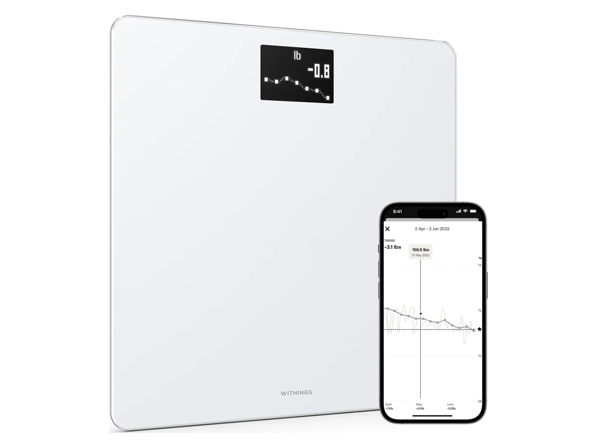 Báscula Withings Body blanca con la tendencia de peso en pantalla