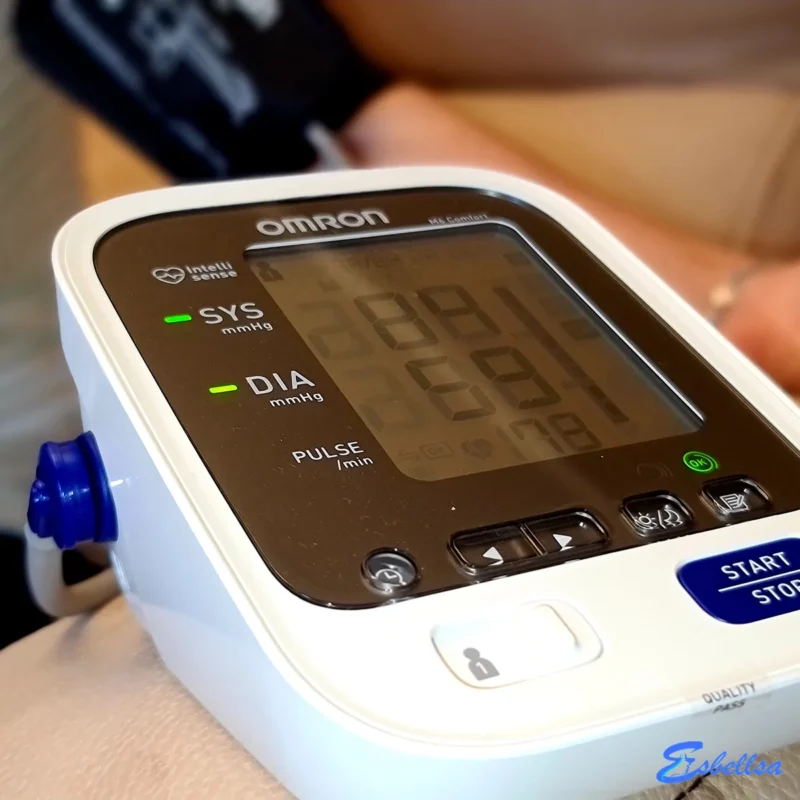 OMRON M6
