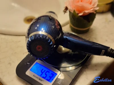 El Parlux Alyon en la bascula de precision: 453 gramos