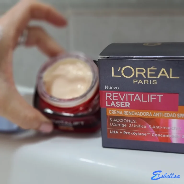 Nuestra unidad de L’Oréal Paris Revitalift Láser durante las pruebas