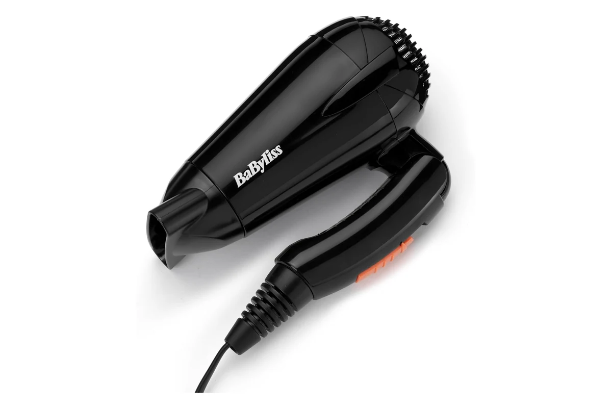 BaByliss 5344E plegado, con la boquilla concentradora