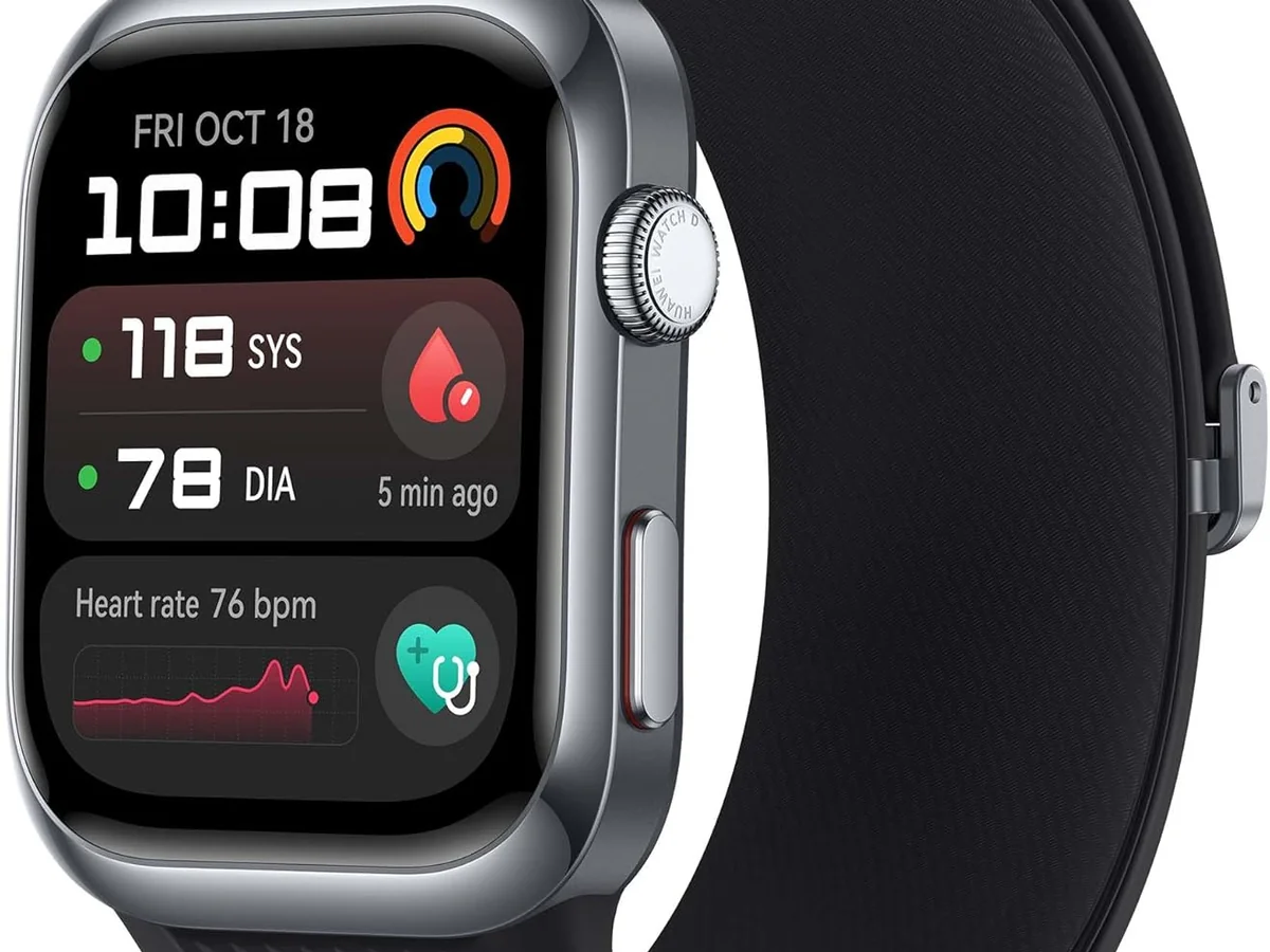 Pantalla del HUAWEI Watch D2 mostrando la sistolica y la diastolica junto a la correa