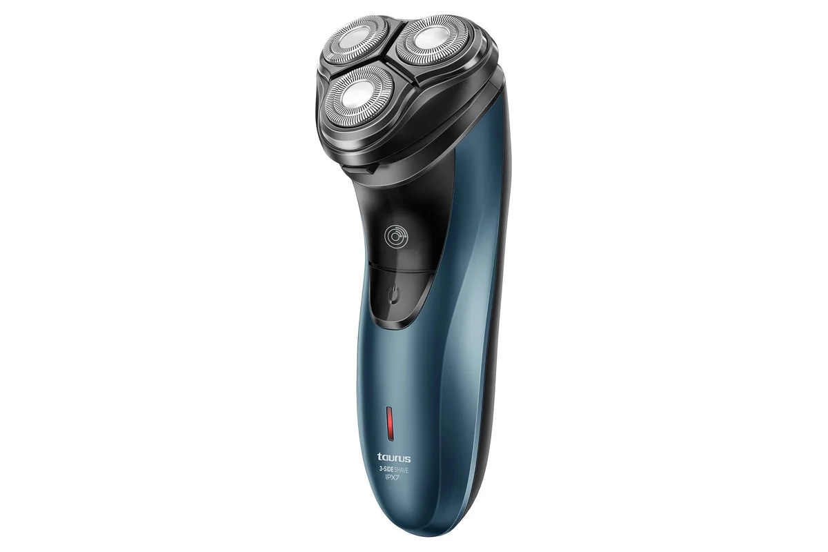 Taurus 3 Side Shave IPX7, afeitadora rotativa de tres cabezales